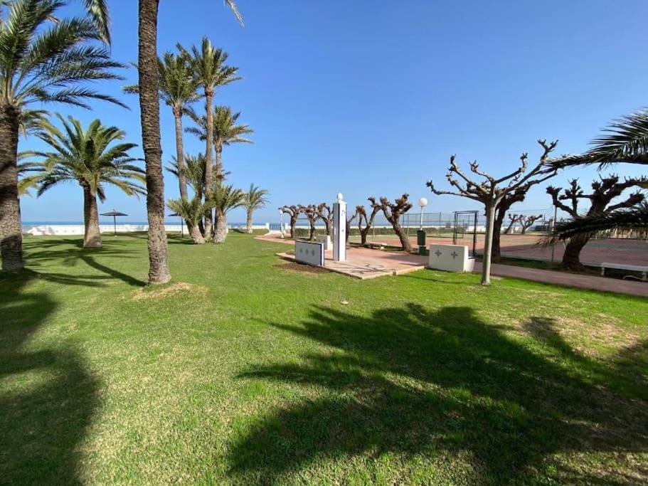 Atico Exclusivo Denia Y Playa Apartment Exterior photo